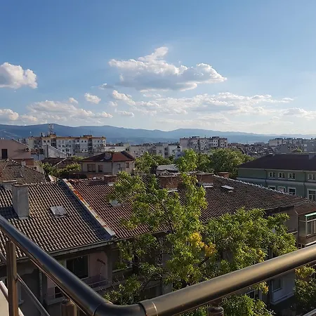 Apartament апарт център Center *